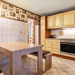 Grosse Mit Garten Apartmán