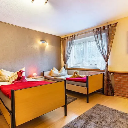 Apartment Große Mit Garten Trollenhagen